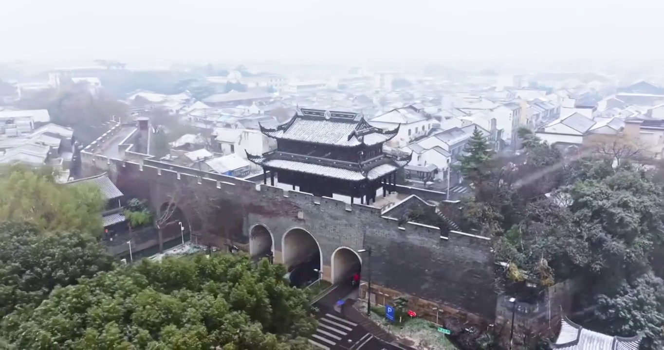 苏州阊门冬季雪景视频素材