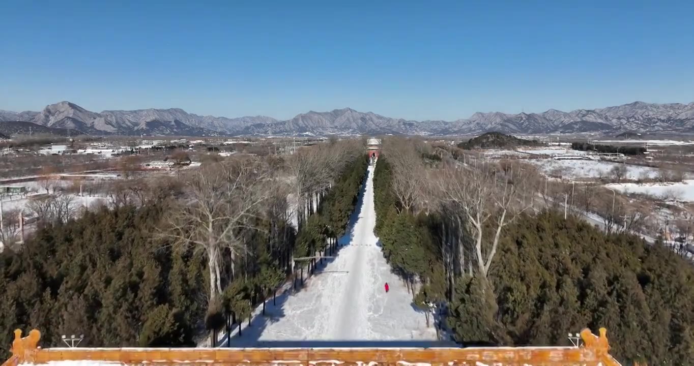 北京明十三陵神路大宫门冬天雪景航拍视频素材