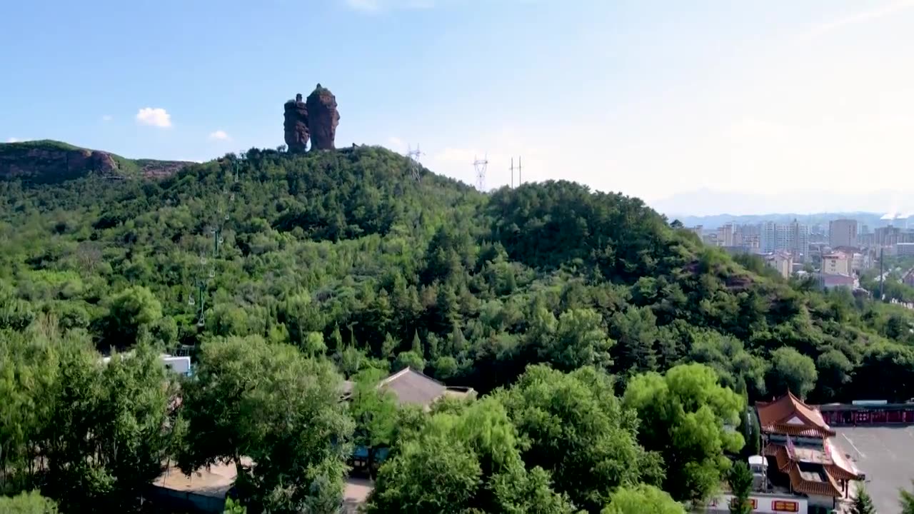 中国河北承德市 双塔山 夏天晴天风景航拍4k视频视频素材