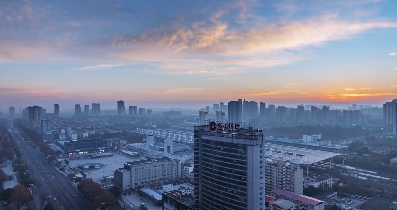 九江城市景观冬季日出延时视频素材