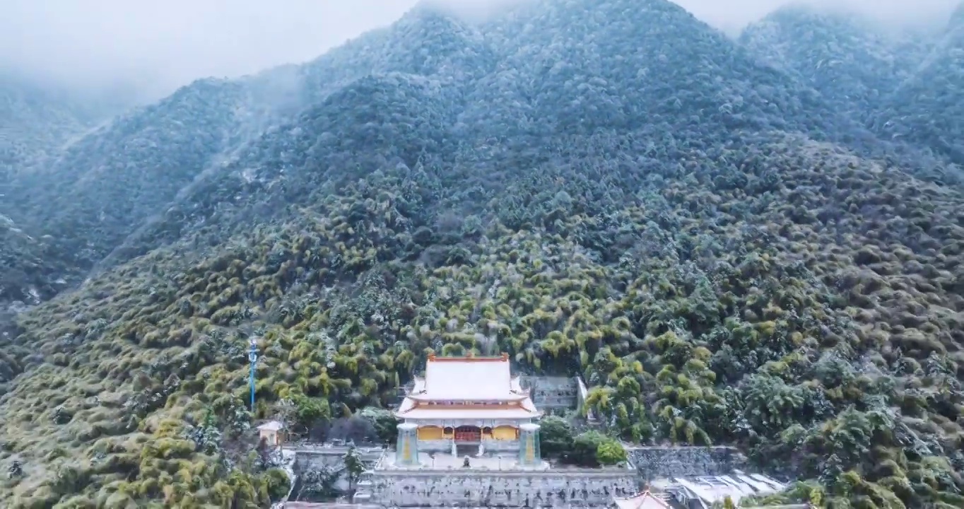 九江铁佛寺冬季航拍延时视频素材