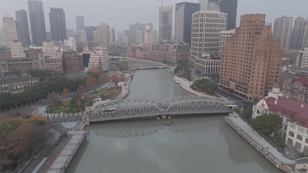 上海陆家嘴日出，外白渡桥黄浦江景视频素材