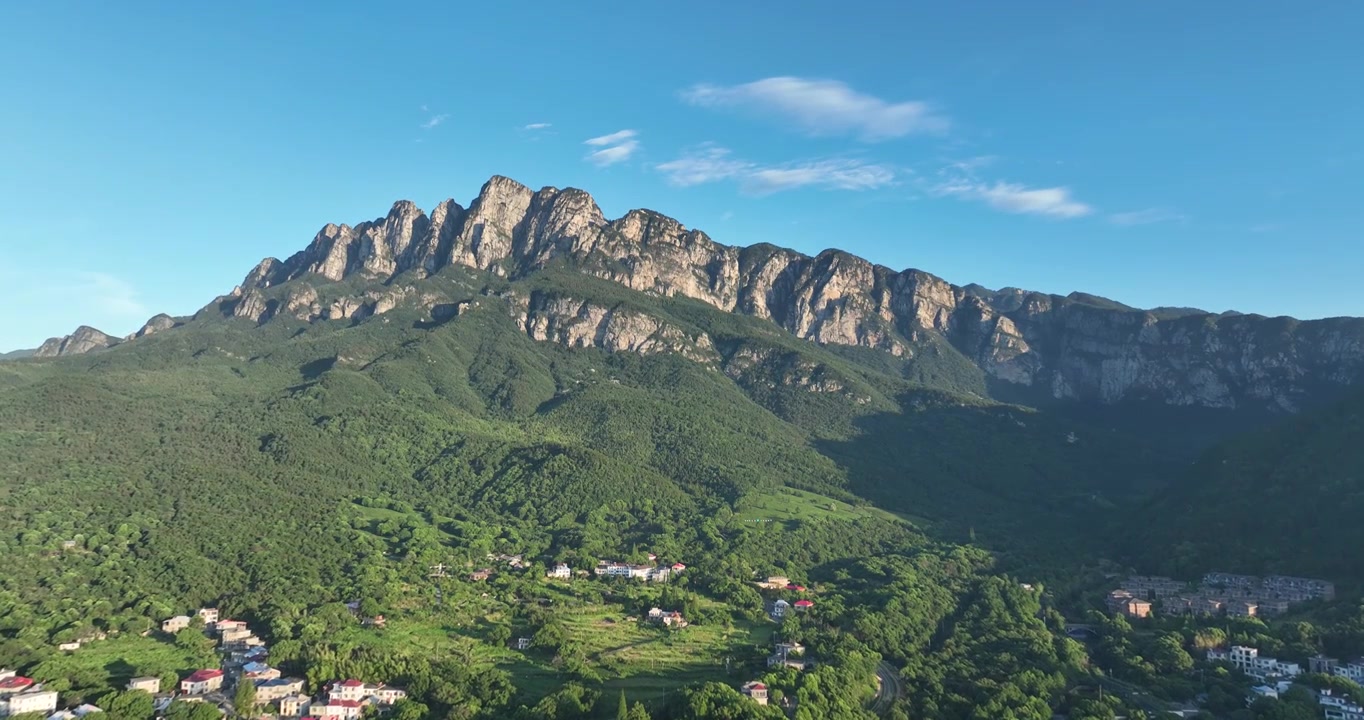 庐山五老峰夏季清晨航拍视频视频素材