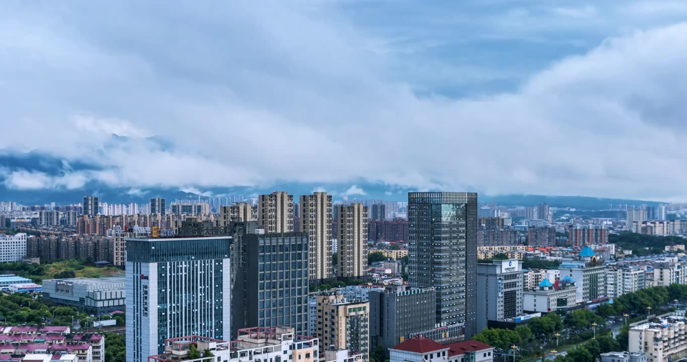 九江夏季雨后城景延时视频素材