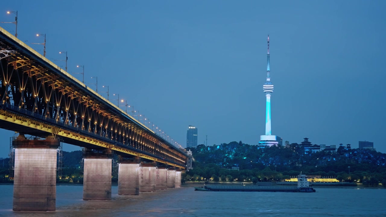 【正版素材】武汉长江大桥夜景4620视频素材