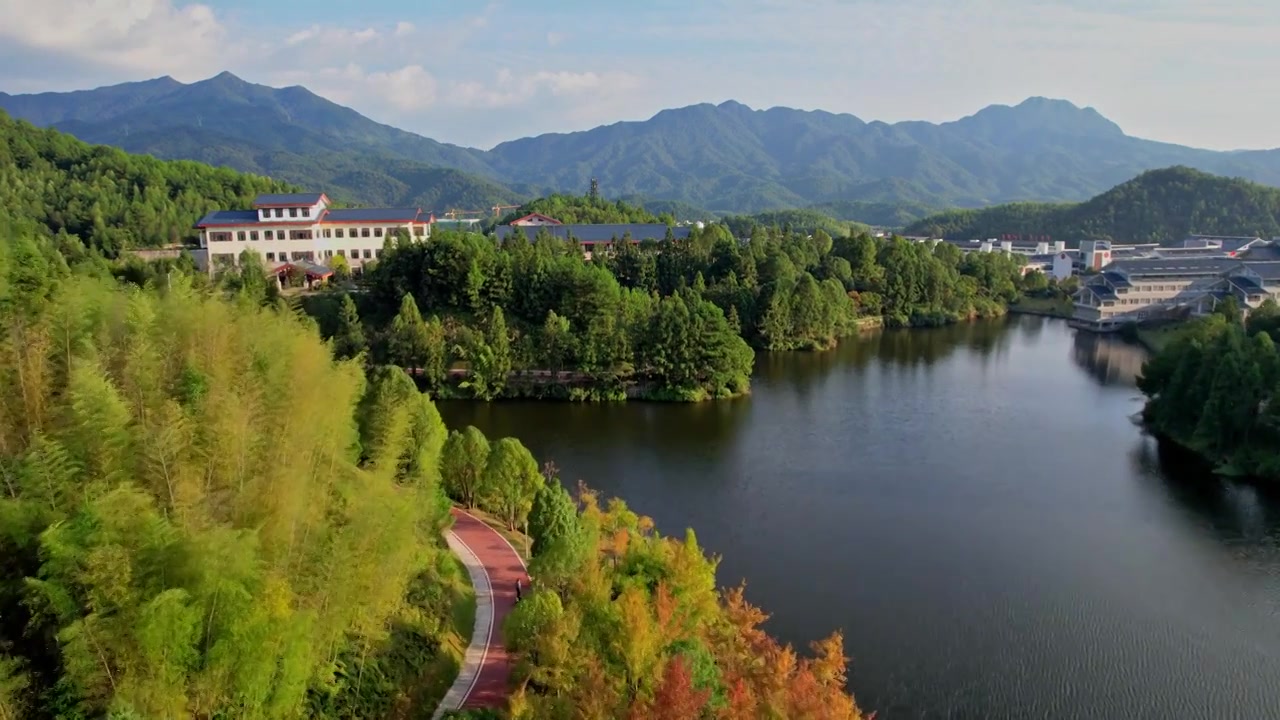 福建龙岩古田山庄秋天的景色视频素材