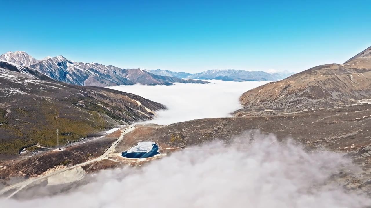 四川川西甘孜雪山云海视频素材