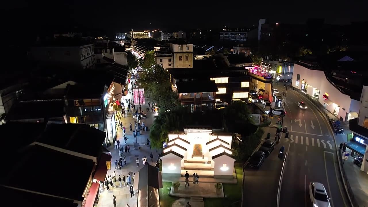 航拍杭州清河坊街夜景视频素材