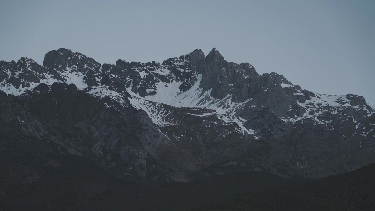 云南丽江玉龙雪山日出视频素材