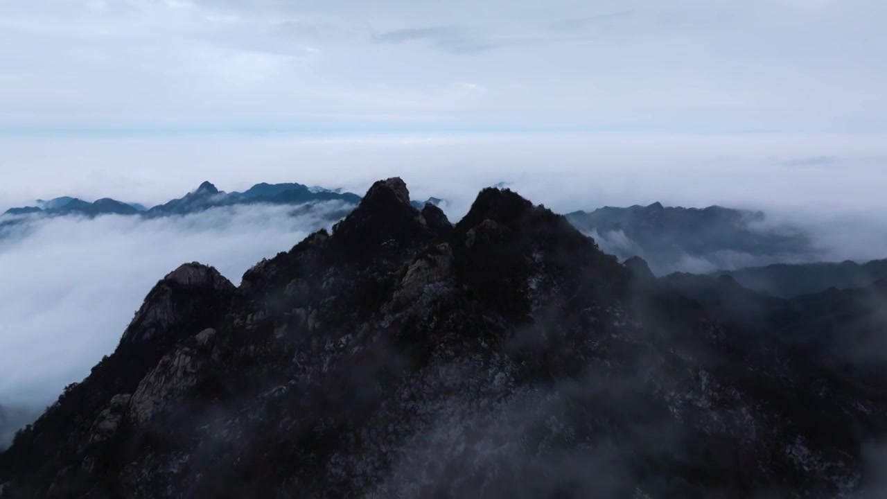 平顶山尧山雪后云海视频素材