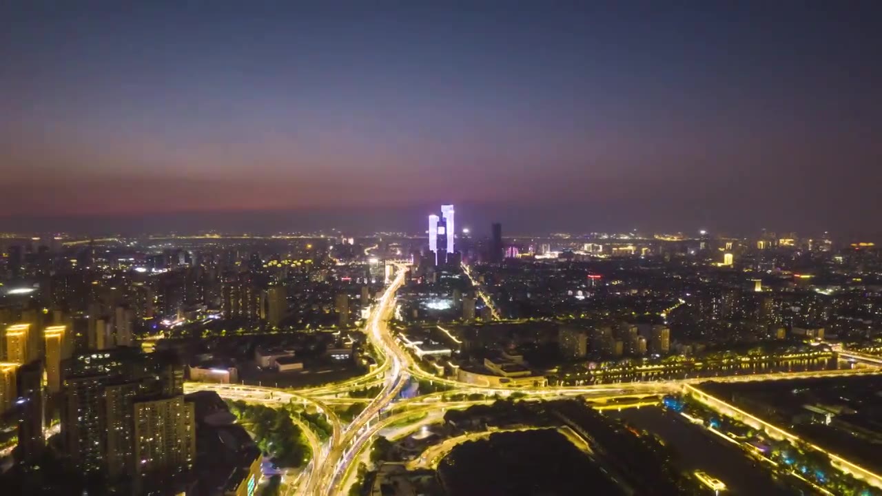 南京赛虹桥夜景车流延时视频素材