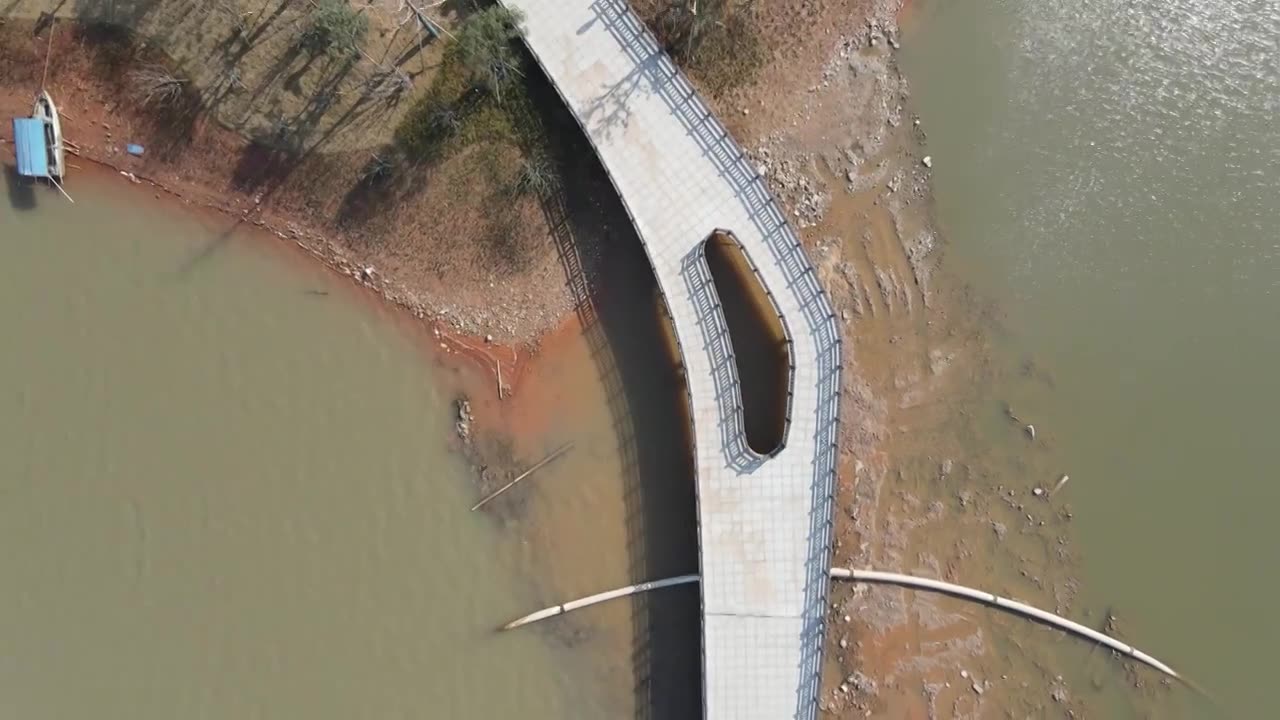 治理前的东风湖视频下载