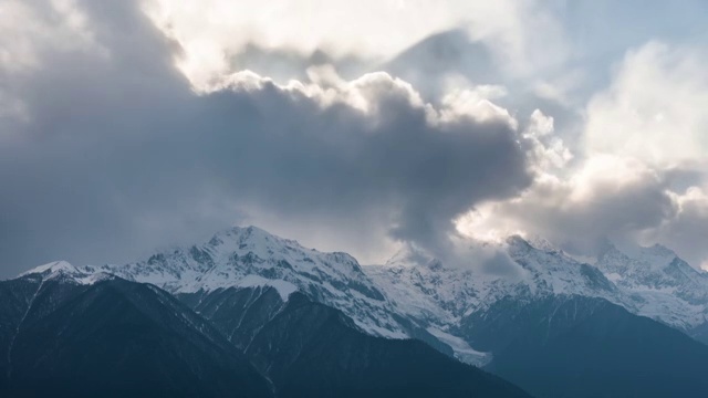 梅里雪山视频下载