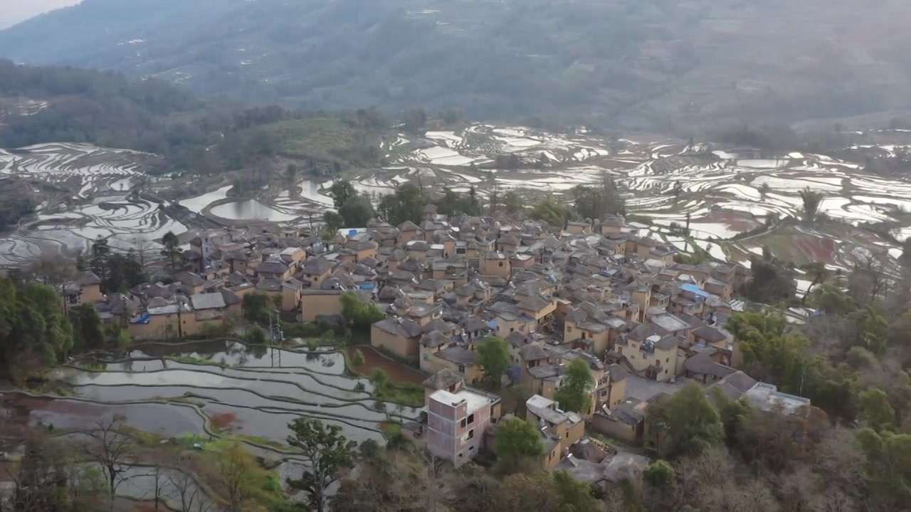 航拍云南元阳箐口民俗村美景视频素材