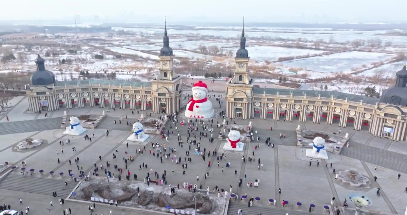 道里区，音乐长廊与大雪人视频素材