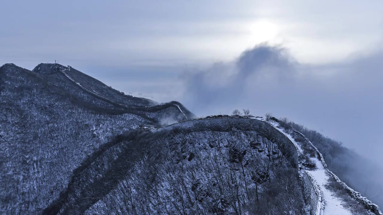 北京慕田峪长城雪雾视频素材