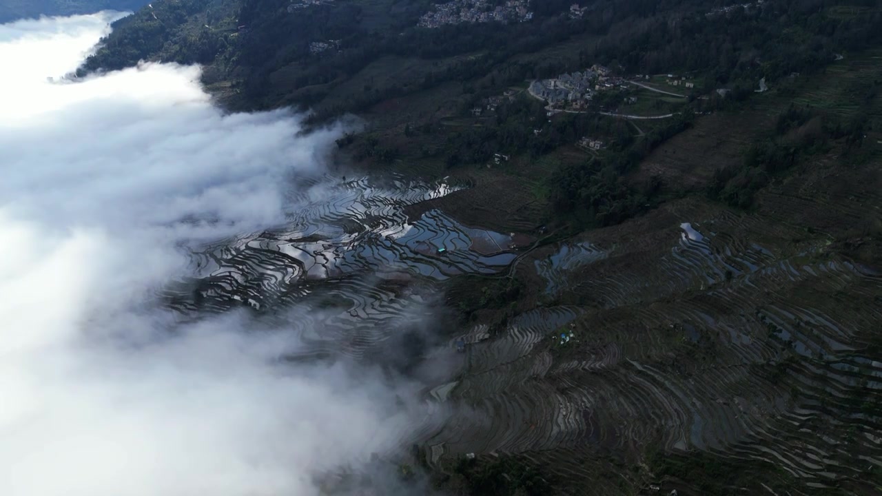 航拍撤玛坝梯田视频素材