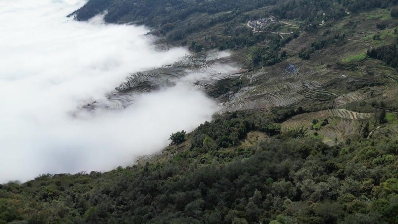 航拍撤玛坝梯田视频素材