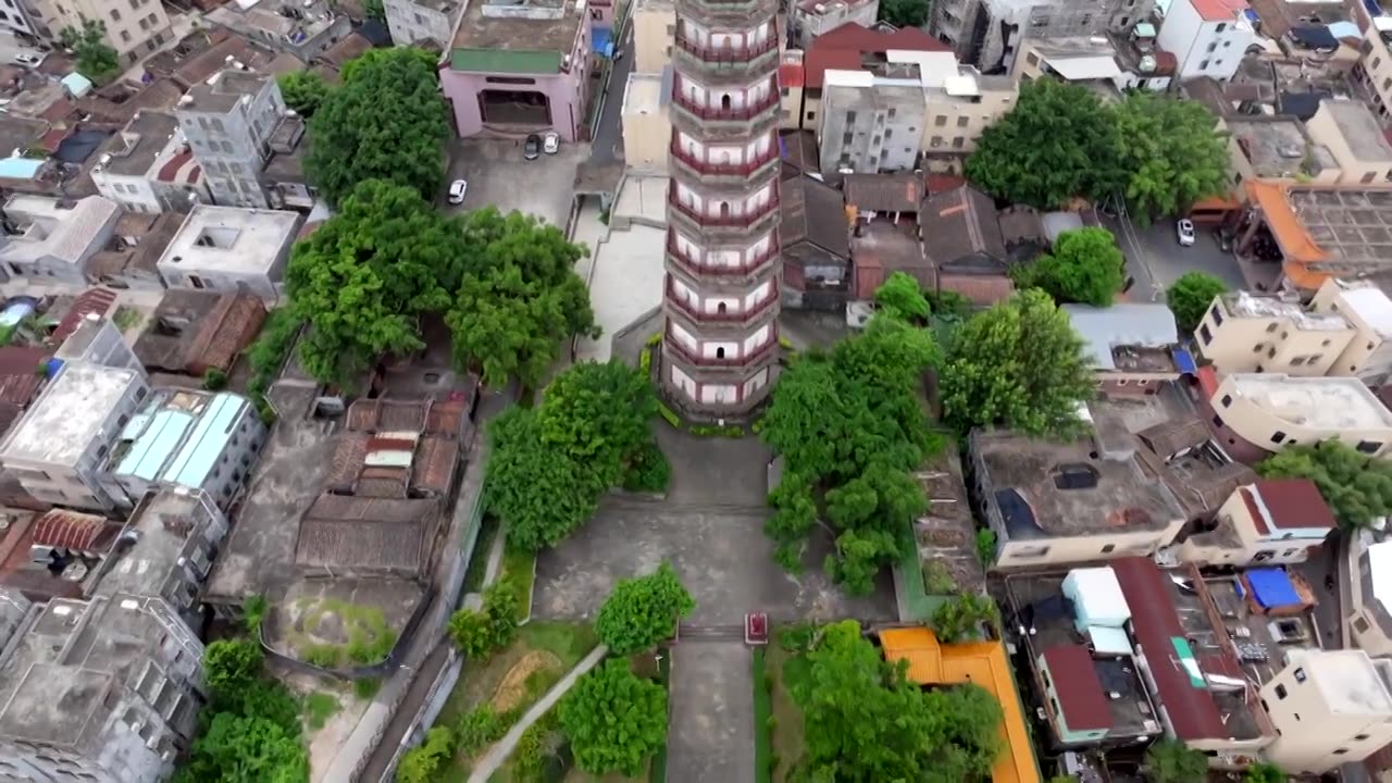 湛江市雷州市三元塔航拍视频素材