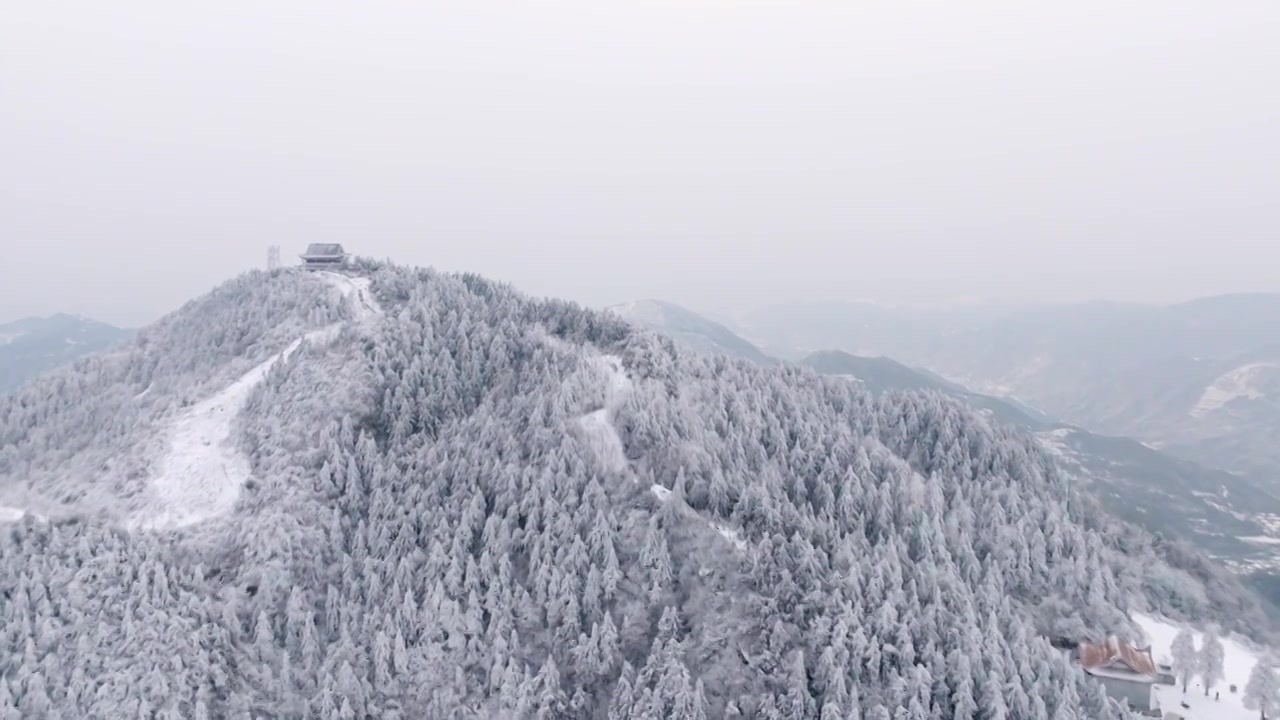 湖南岳阳大云山森林公园雪景视频素材