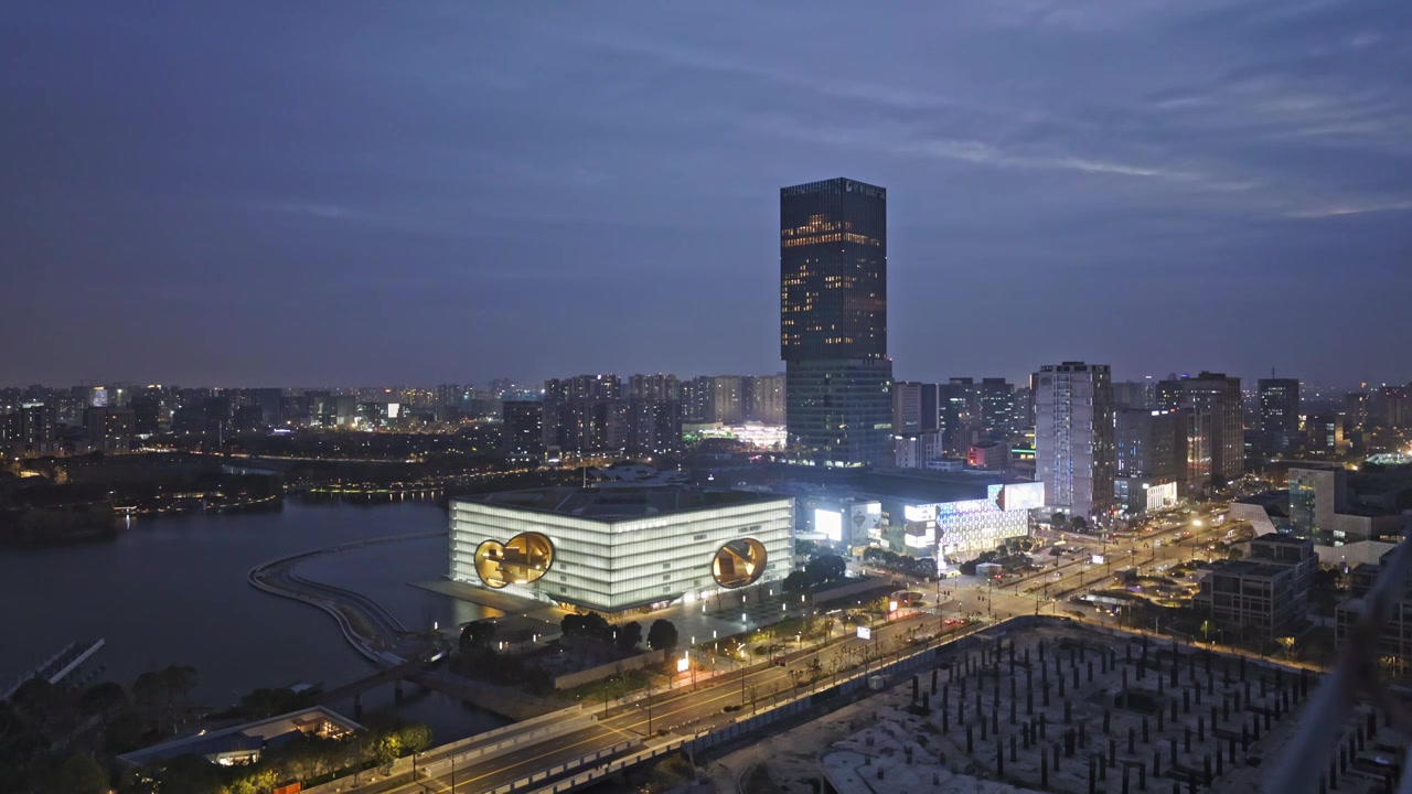 上海嘉定区嘉定新城建筑傍晚夜景视频素材