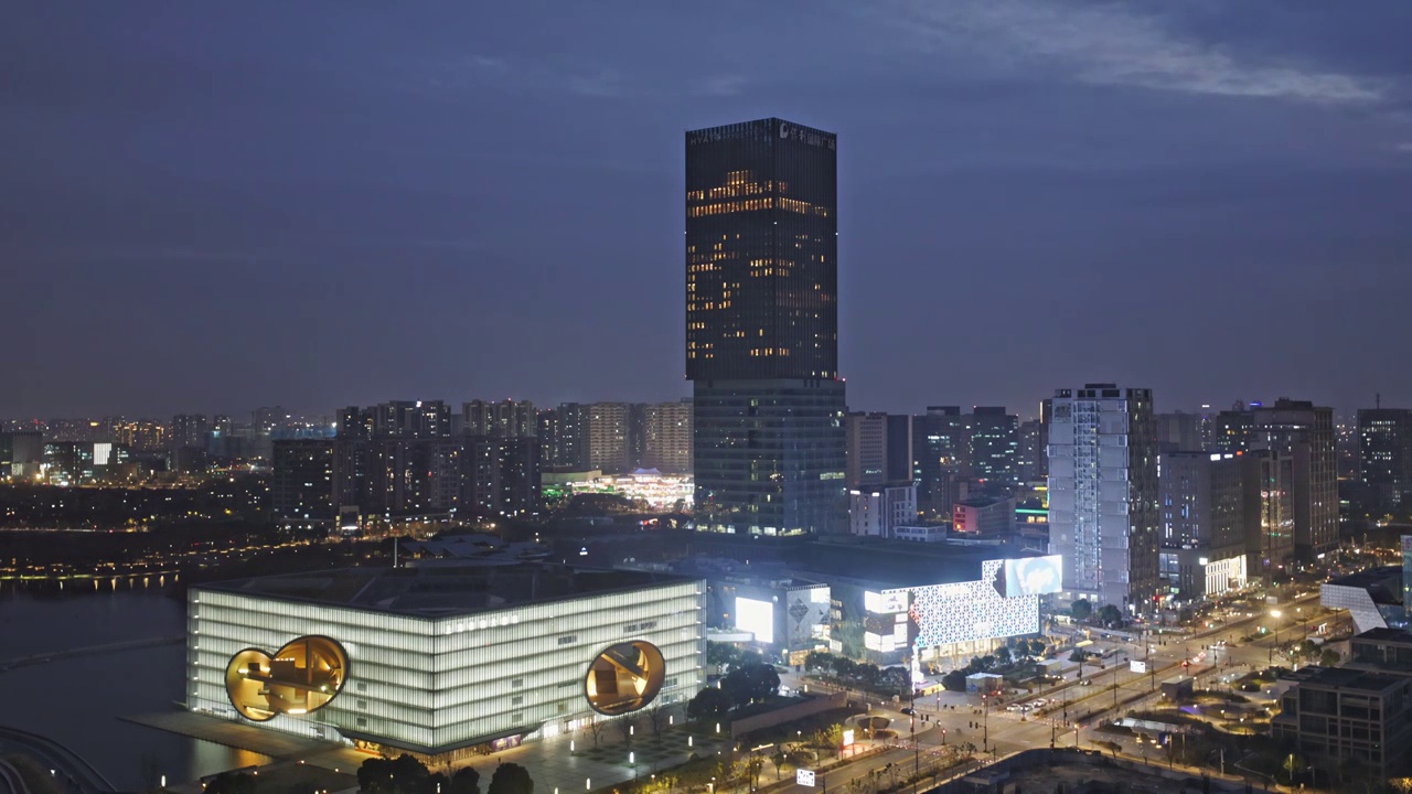 上海嘉定区嘉定新城建筑傍晚夜景视频素材