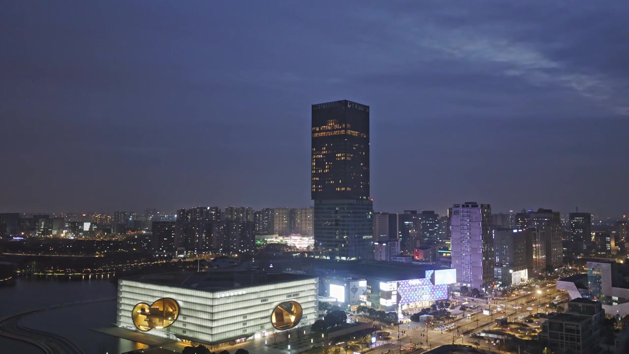 上海嘉定区嘉定新城建筑傍晚夜景视频素材