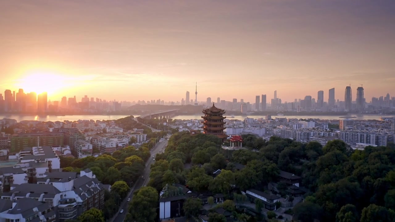 湖北武汉黄鹤楼景区航拍视频素材