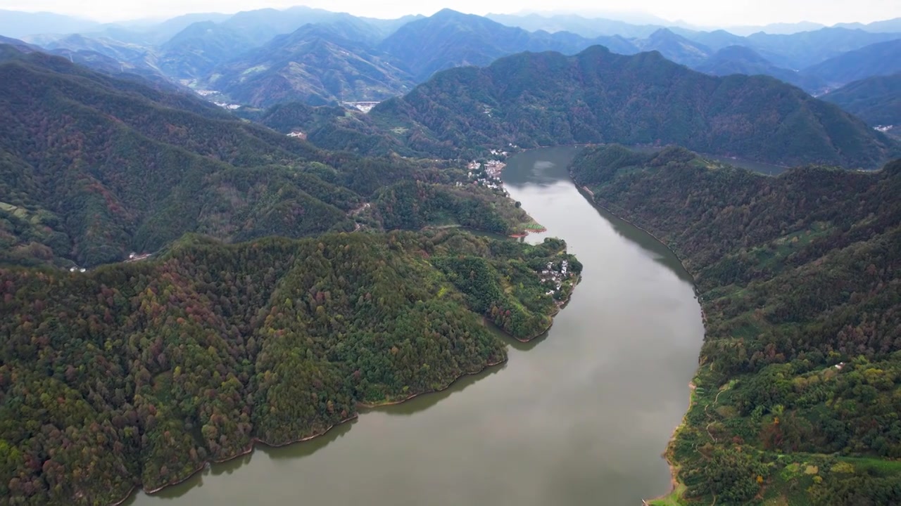 黄山新安江山水画廊自然风光徽文化古村落航拍视频素材