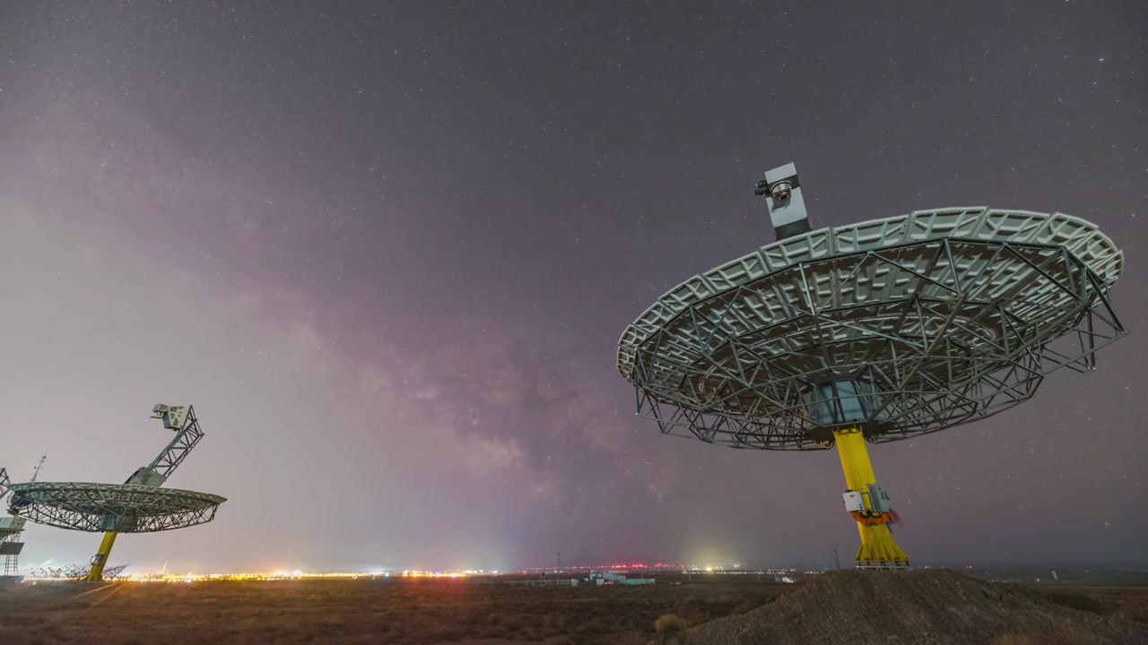 德令哈光伏电站落日与星空视频素材