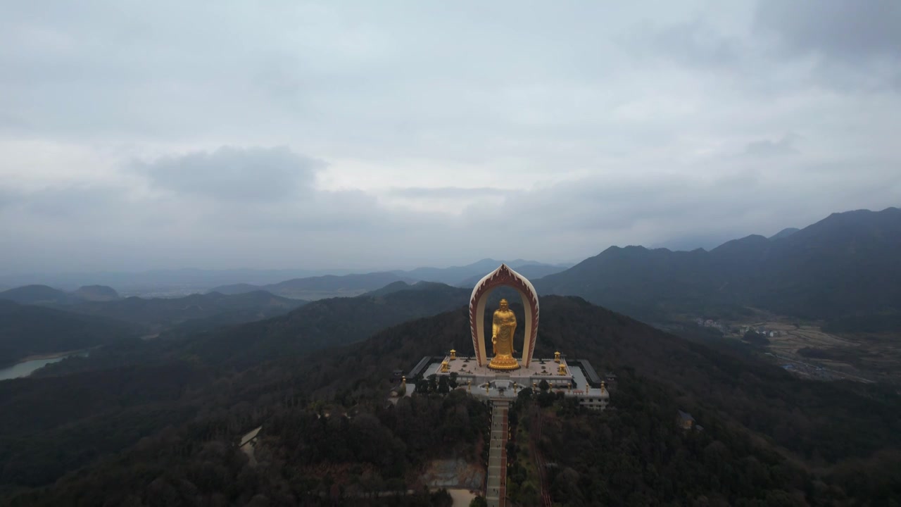 航拍江西旅游庐山东林大佛佛像视频素材