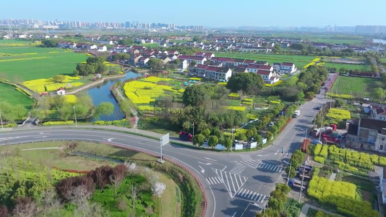 苏州相城春天里的新农村风景航拍视频素材