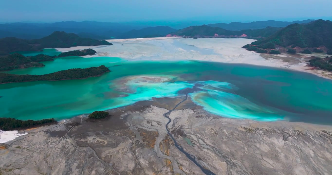 江西德兴铜矿高山水库航拍视频素材