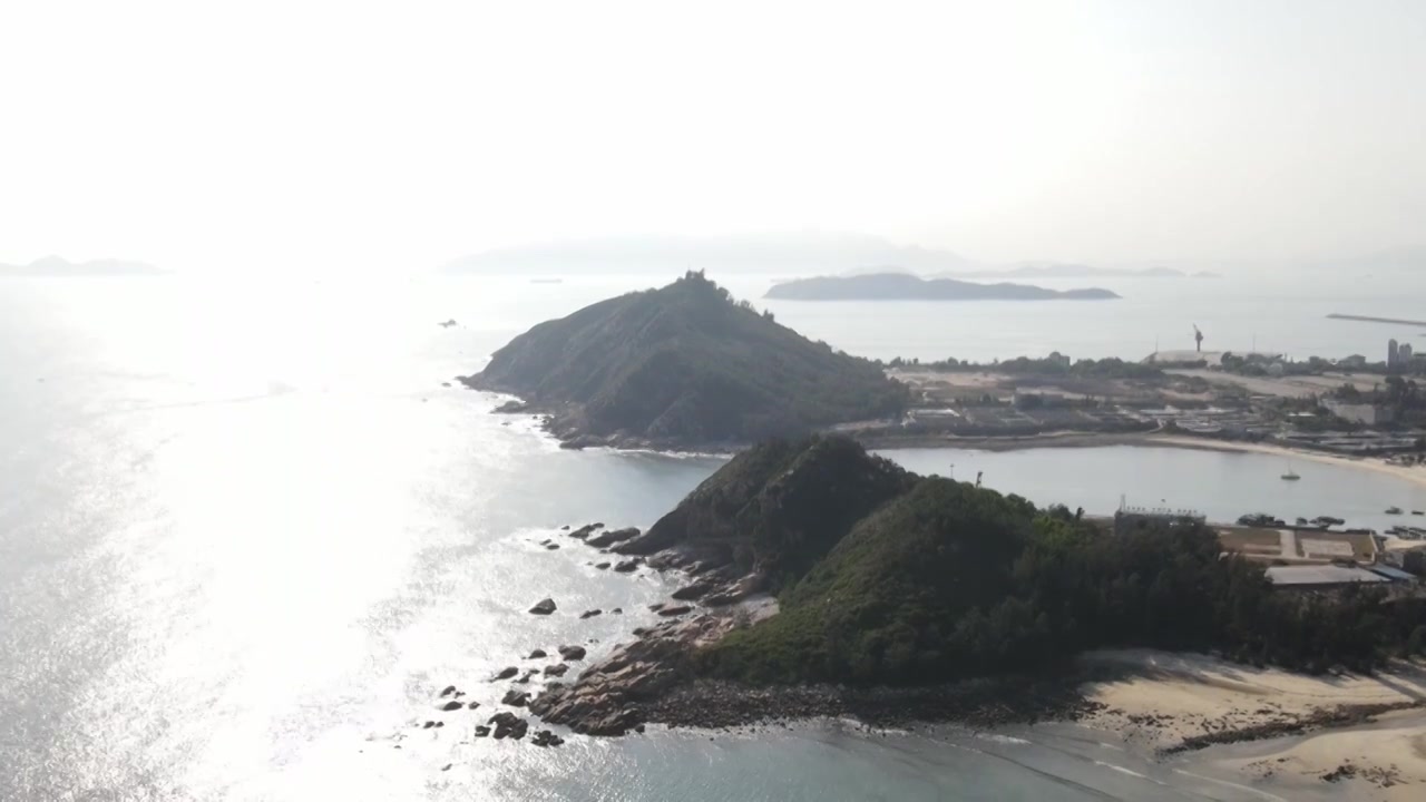 广东惠州市惠东县碧海湾露营基地沙滩海景视频素材