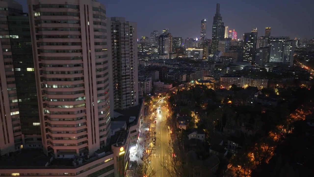 南京市区夜景航拍新街口视频素材