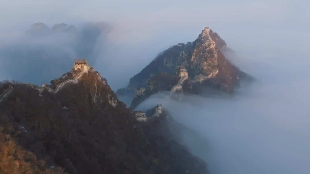 箭扣长城桃花云海多角度合集视频素材