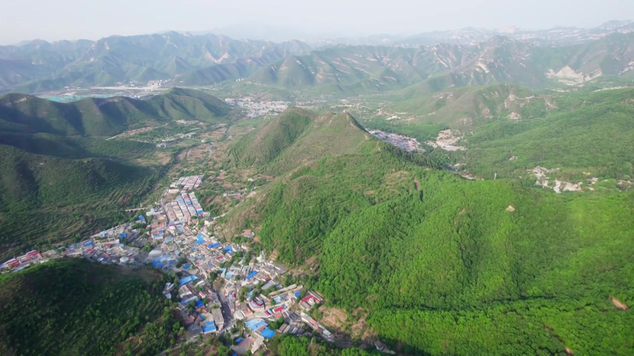 航拍北京山村桑峪村视频素材