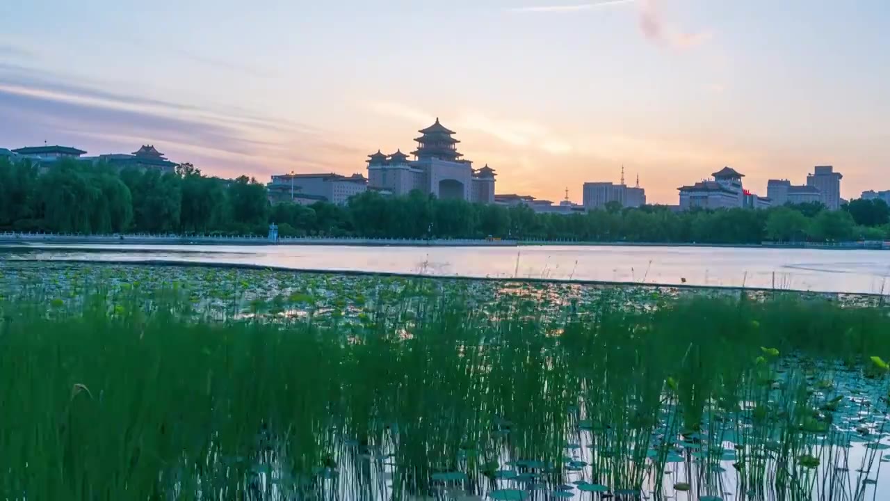 北京西站日出朝霞视频素材