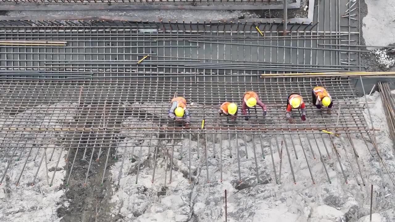 广西平陆运河 企石枢纽建设热火朝天视频素材