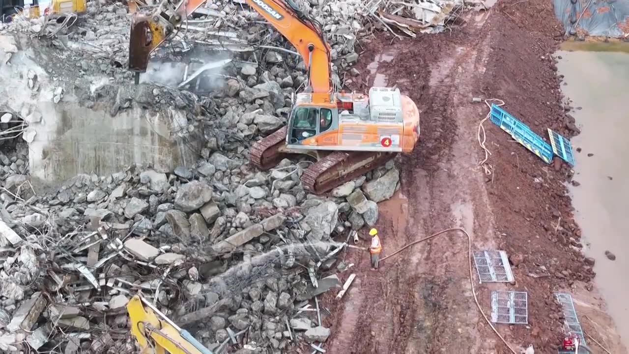 平陆运河 青年水闸今天拆除视频素材