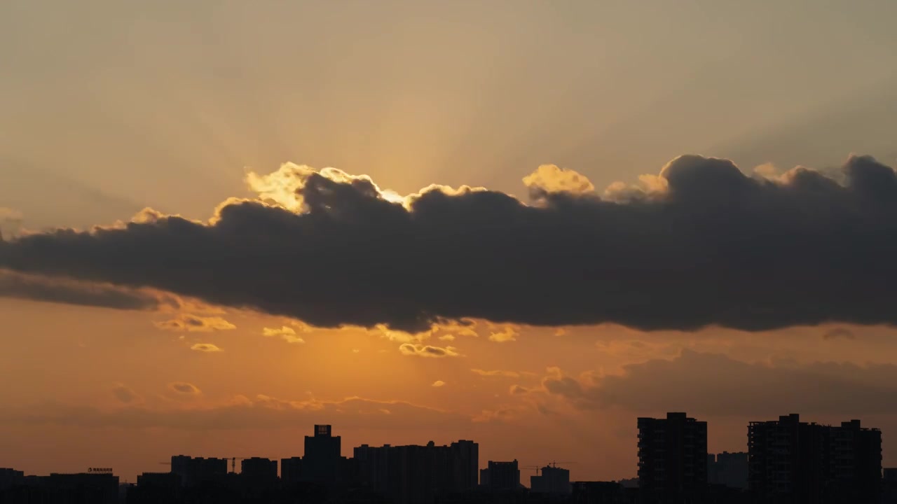 夕阳日落云延时视频素材