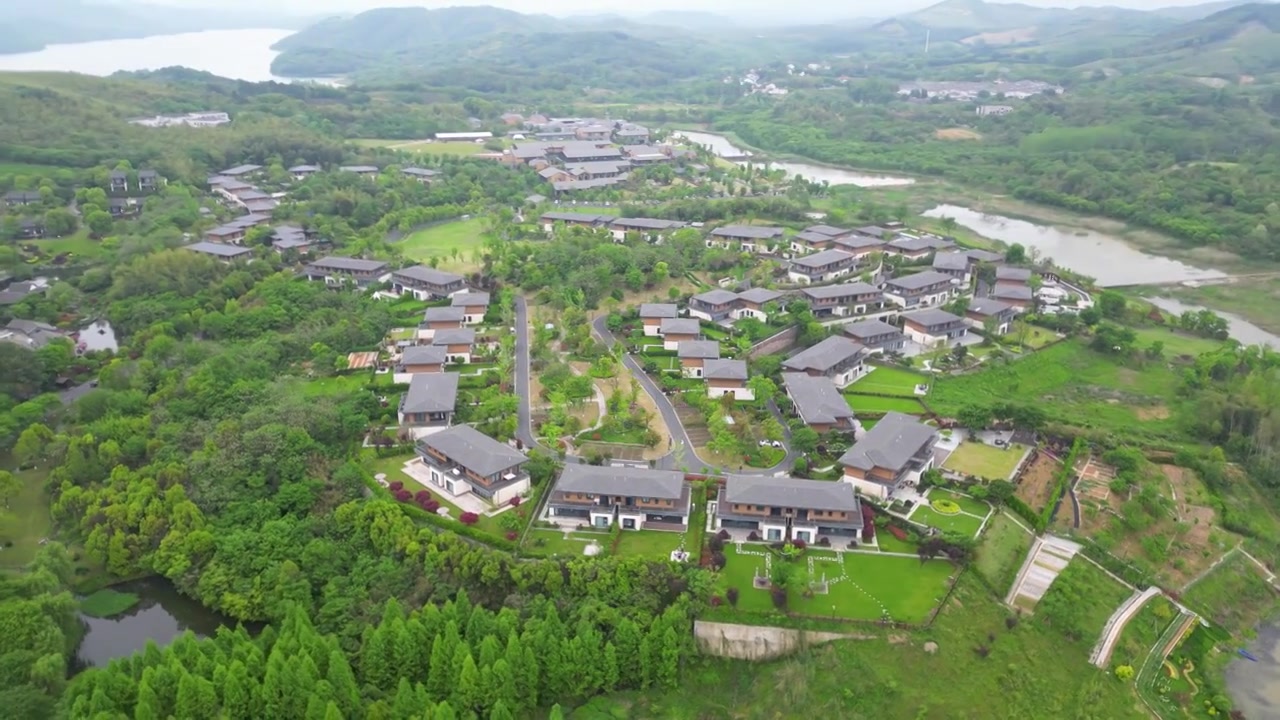 航拍中国江苏省常州市溧阳市天目湖生态旅游度假区涵田半岛涵田度假村视频素材