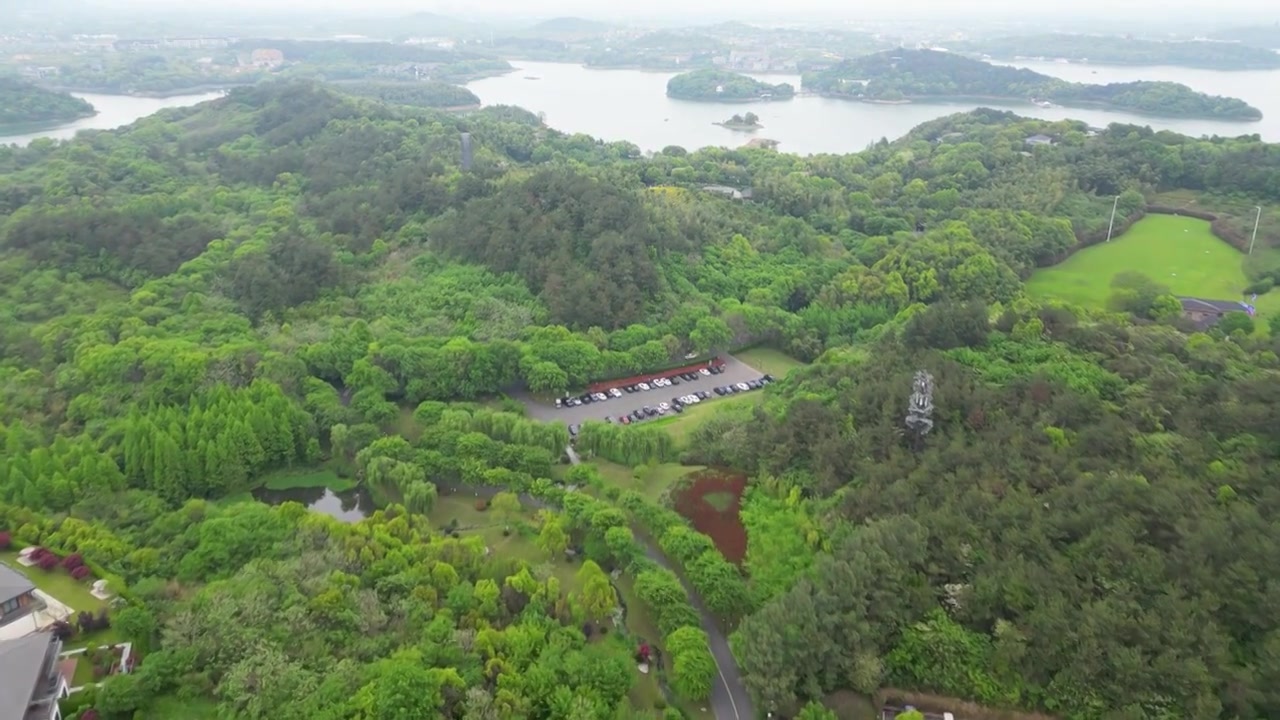 航拍中国江苏省常州市溧阳市天目湖生态旅游度假区涵田半岛涵田度假村视频素材