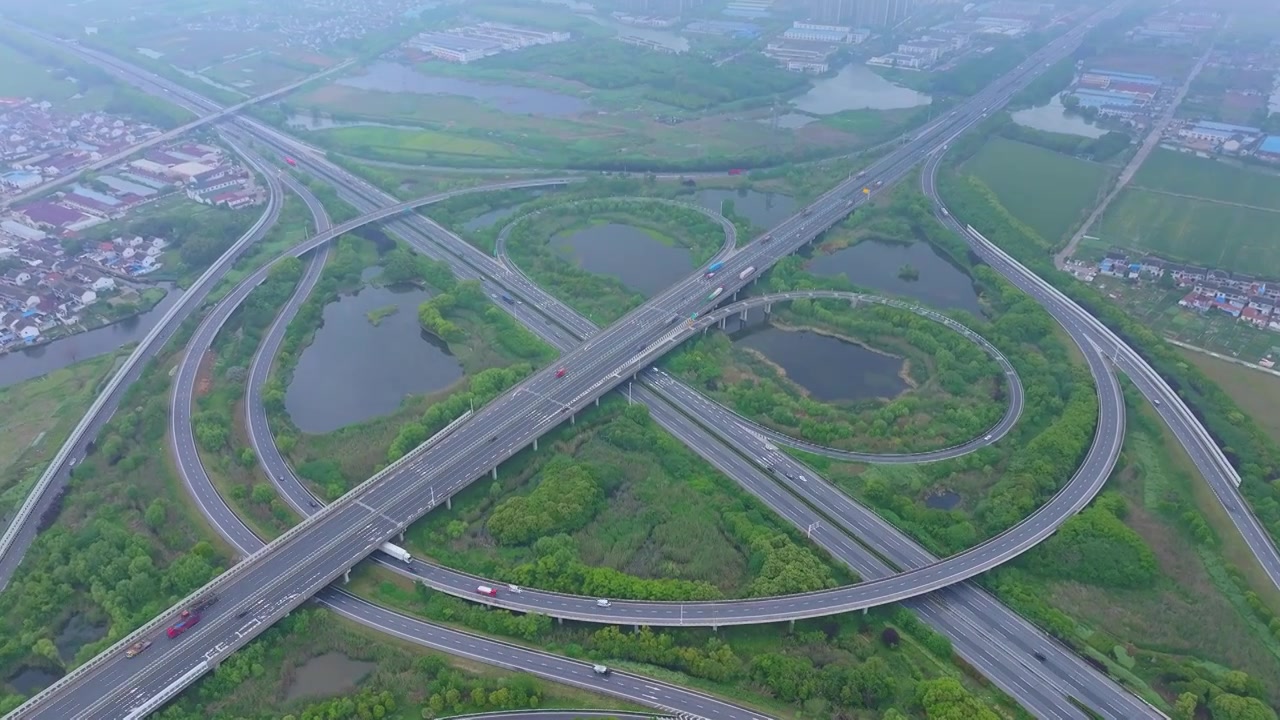 常嘉高速与沪常高速苏州段甪直枢纽道路交通风景航拍视频素材