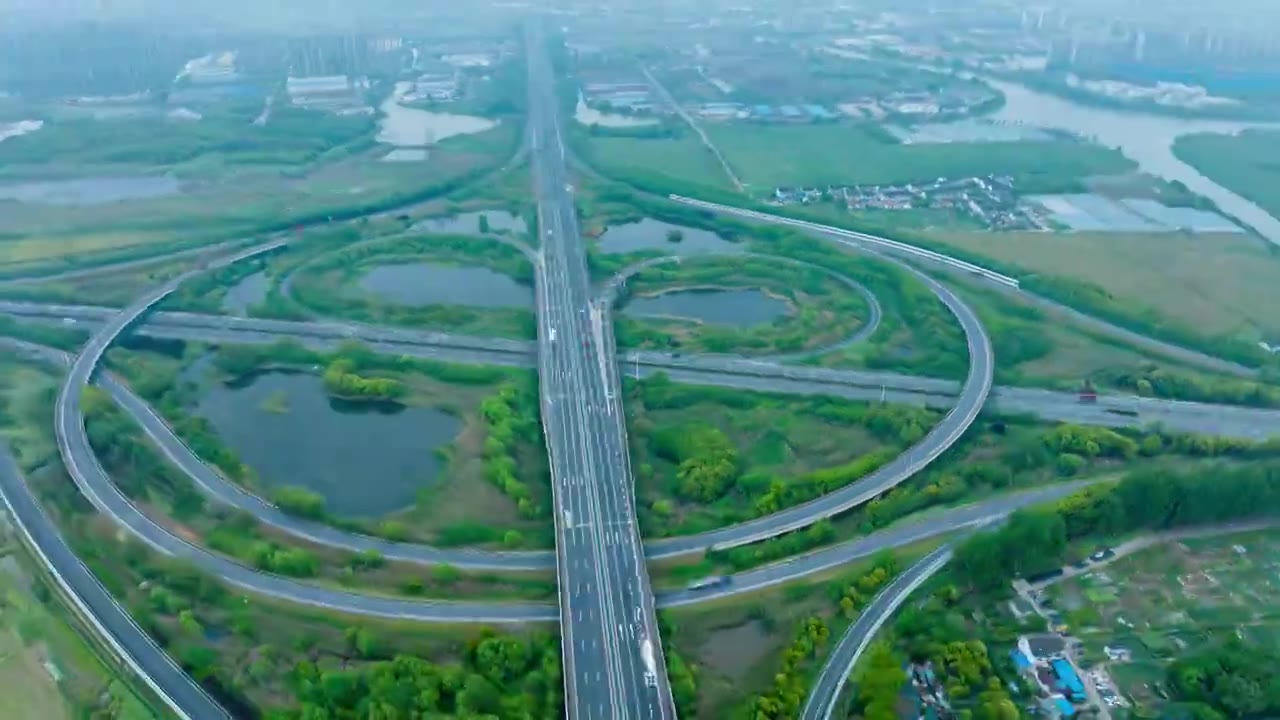 常嘉高速与沪常高速苏州段甪直枢纽道路交通风景航拍延时视频素材