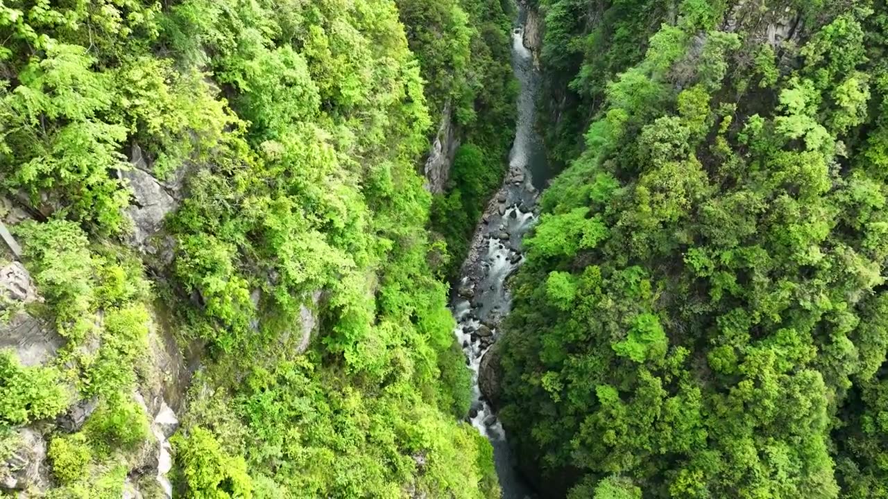 航拍恩施地心谷视频素材