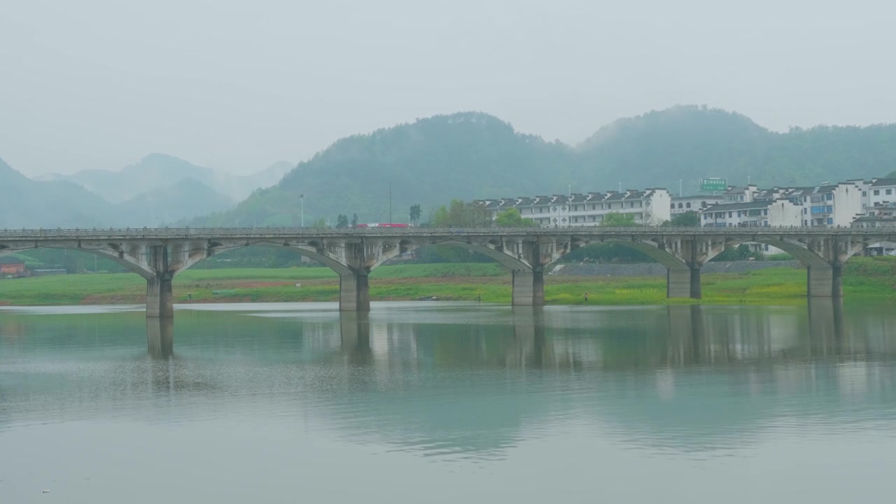 安徽歙县新安江山水画廊深渡游船码头视频素材