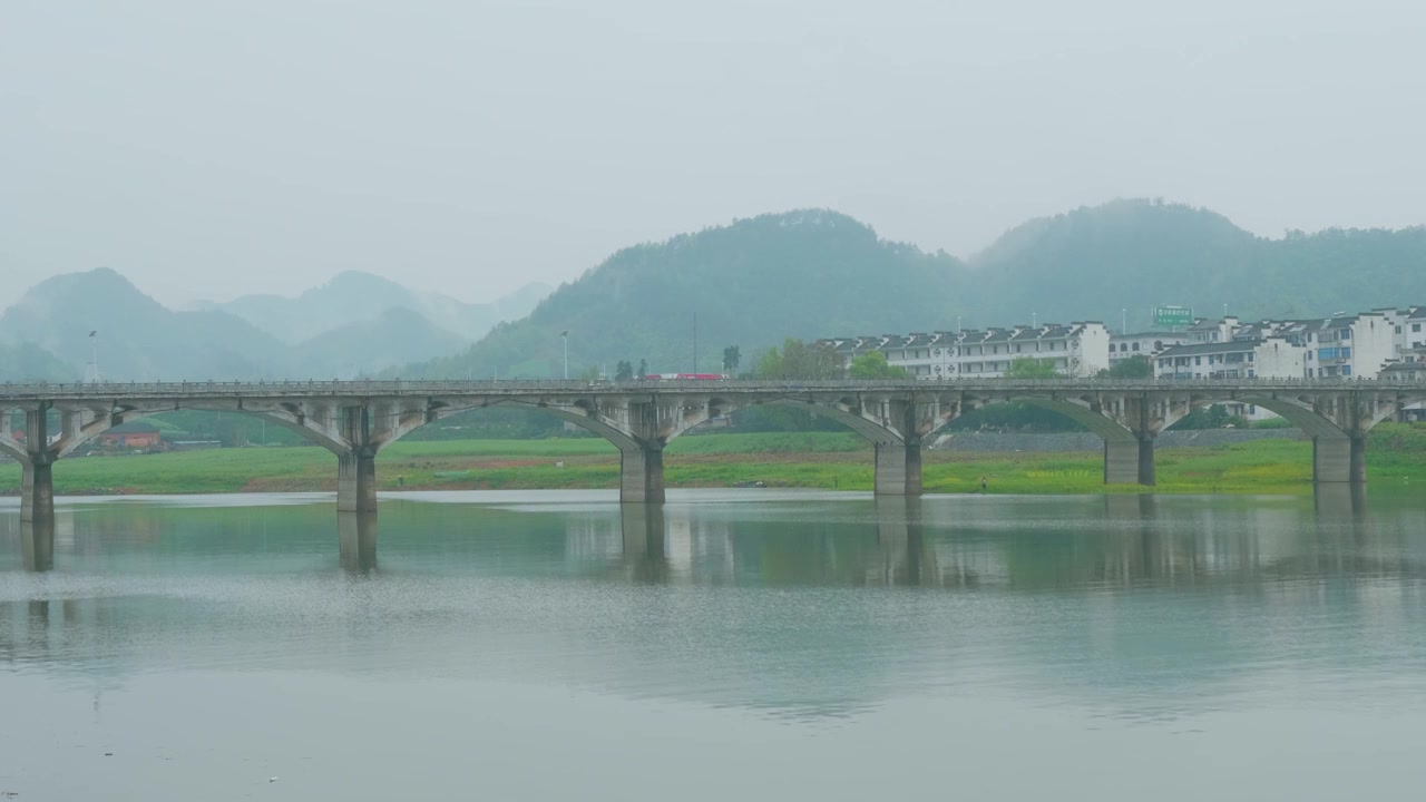 安徽歙县新安江山水画廊深渡游船码头视频素材