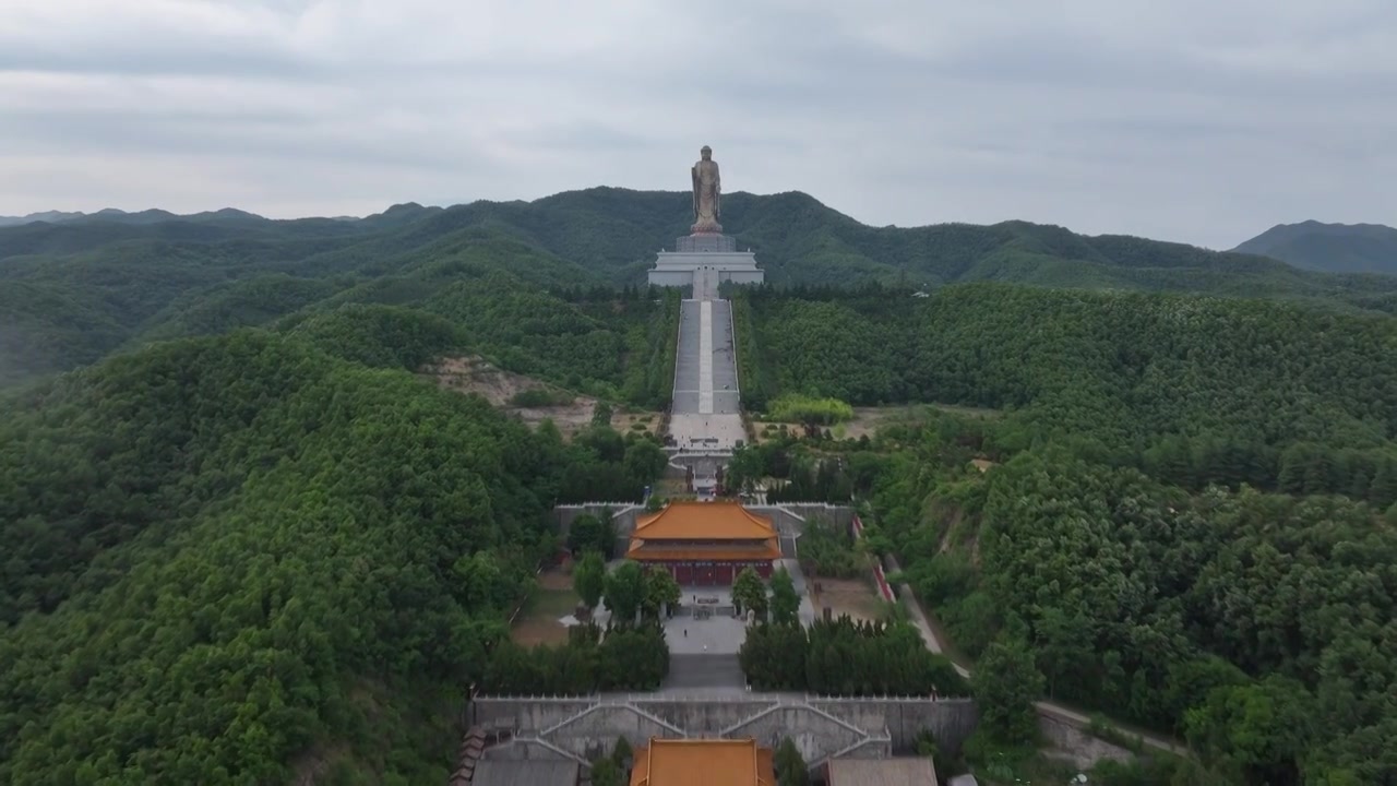 河南尧山中原大佛视频素材