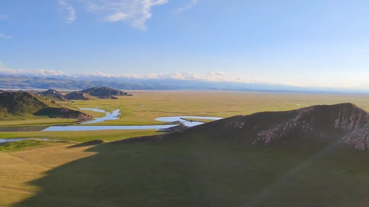 新疆巴音布鲁克湿地日落黄昏风光视频素材